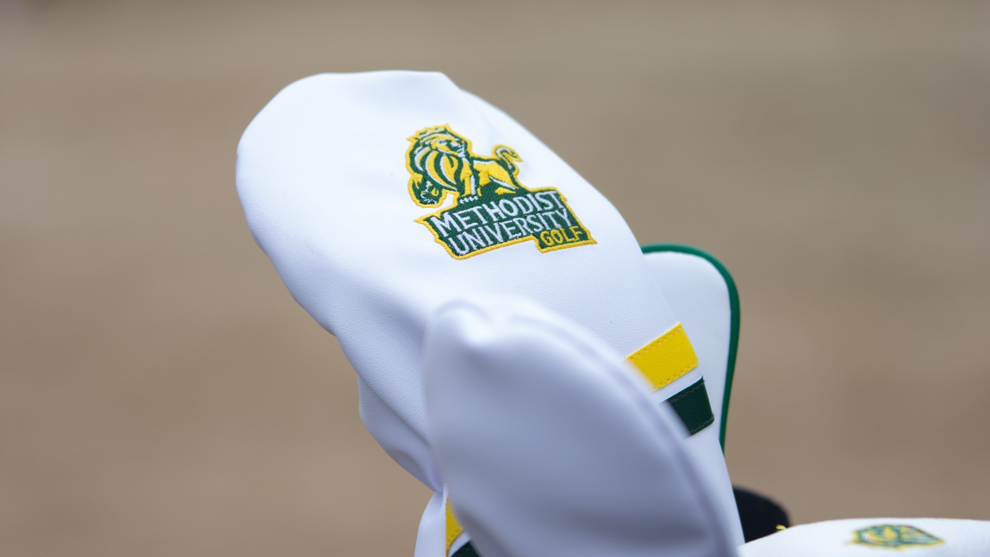 MU golf driver cover