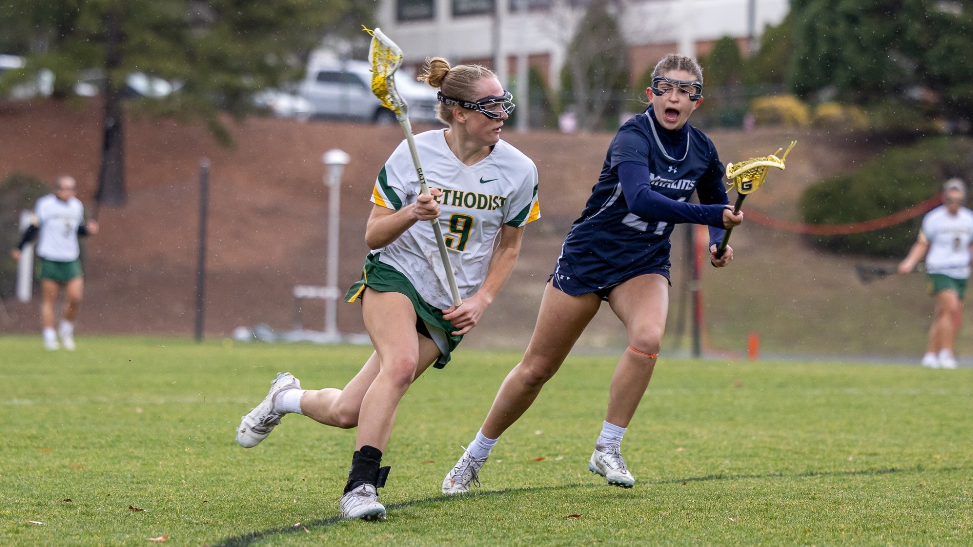 Abigail Fritzsche with the ball on offense