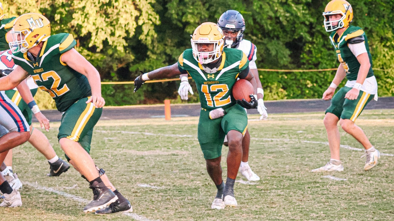 Kyan McCollum running at home against Shenandoah