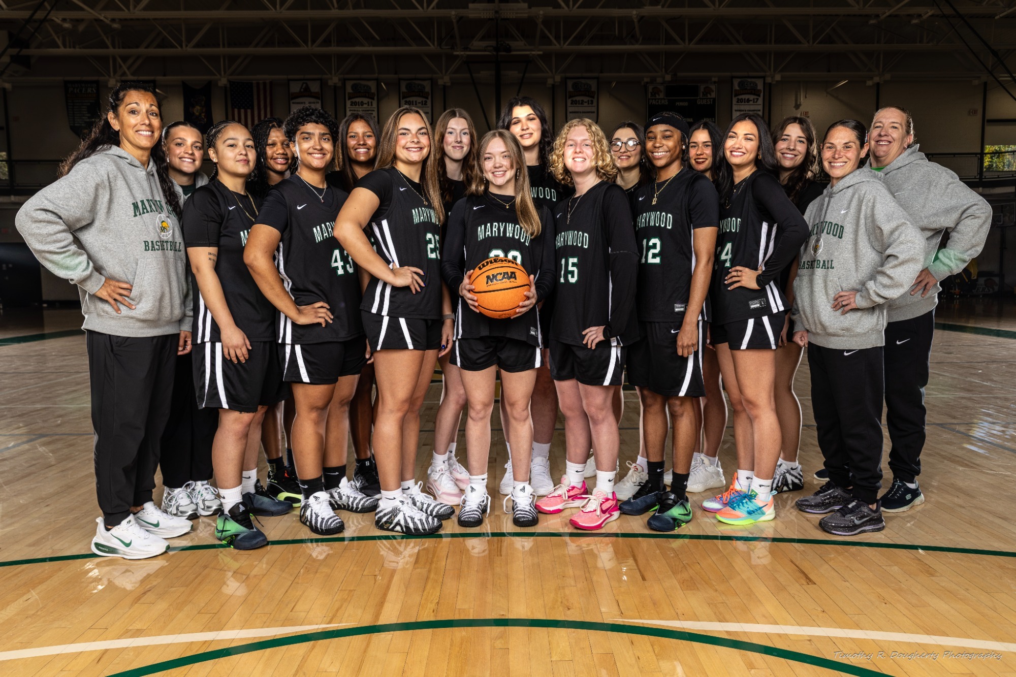 2026-27 WBB Team Photo