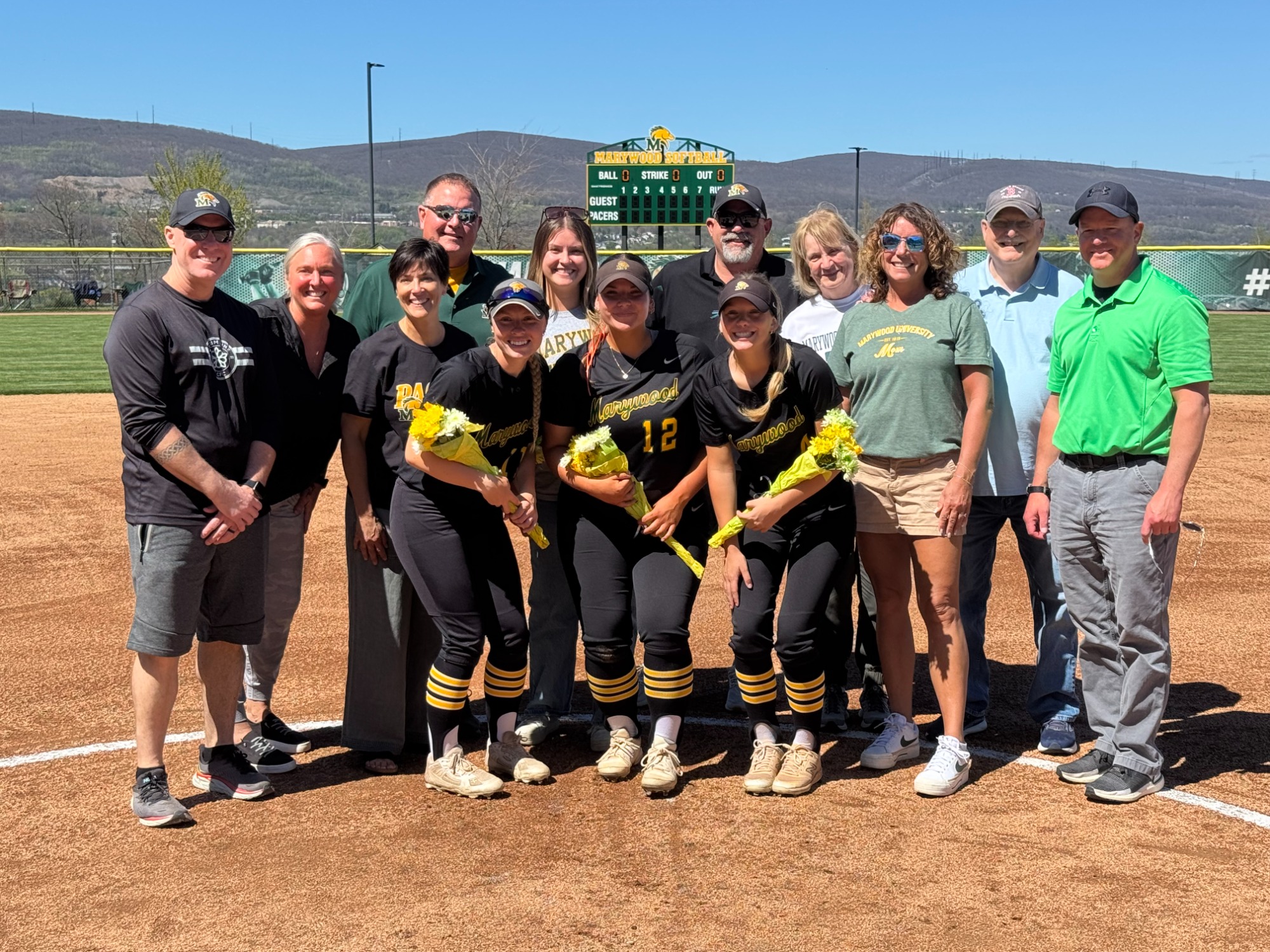 Softball senior day 2026