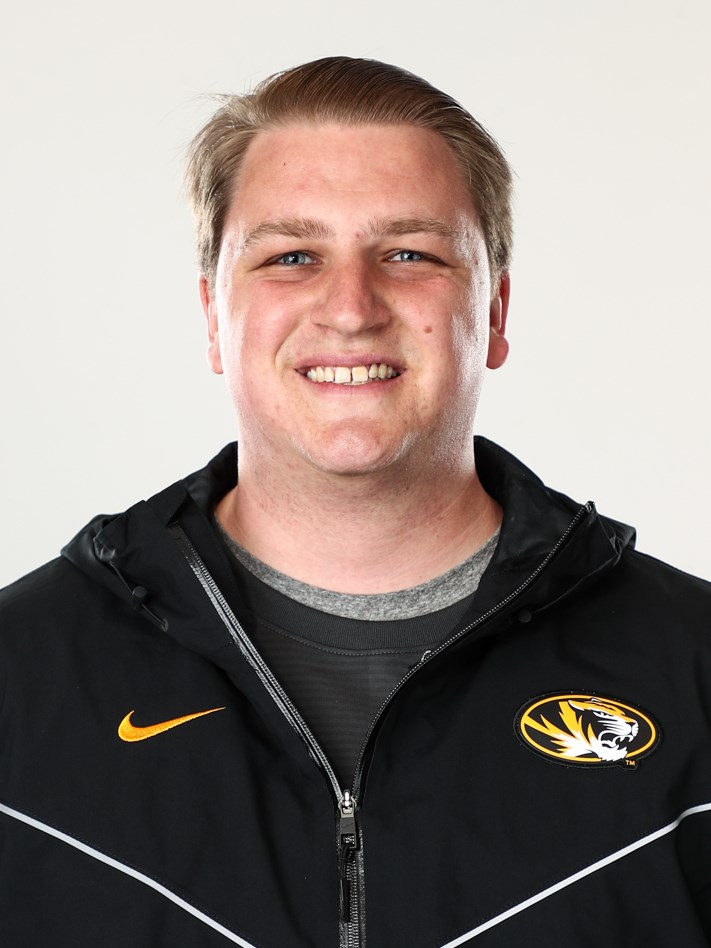 Tim Dold Headshot