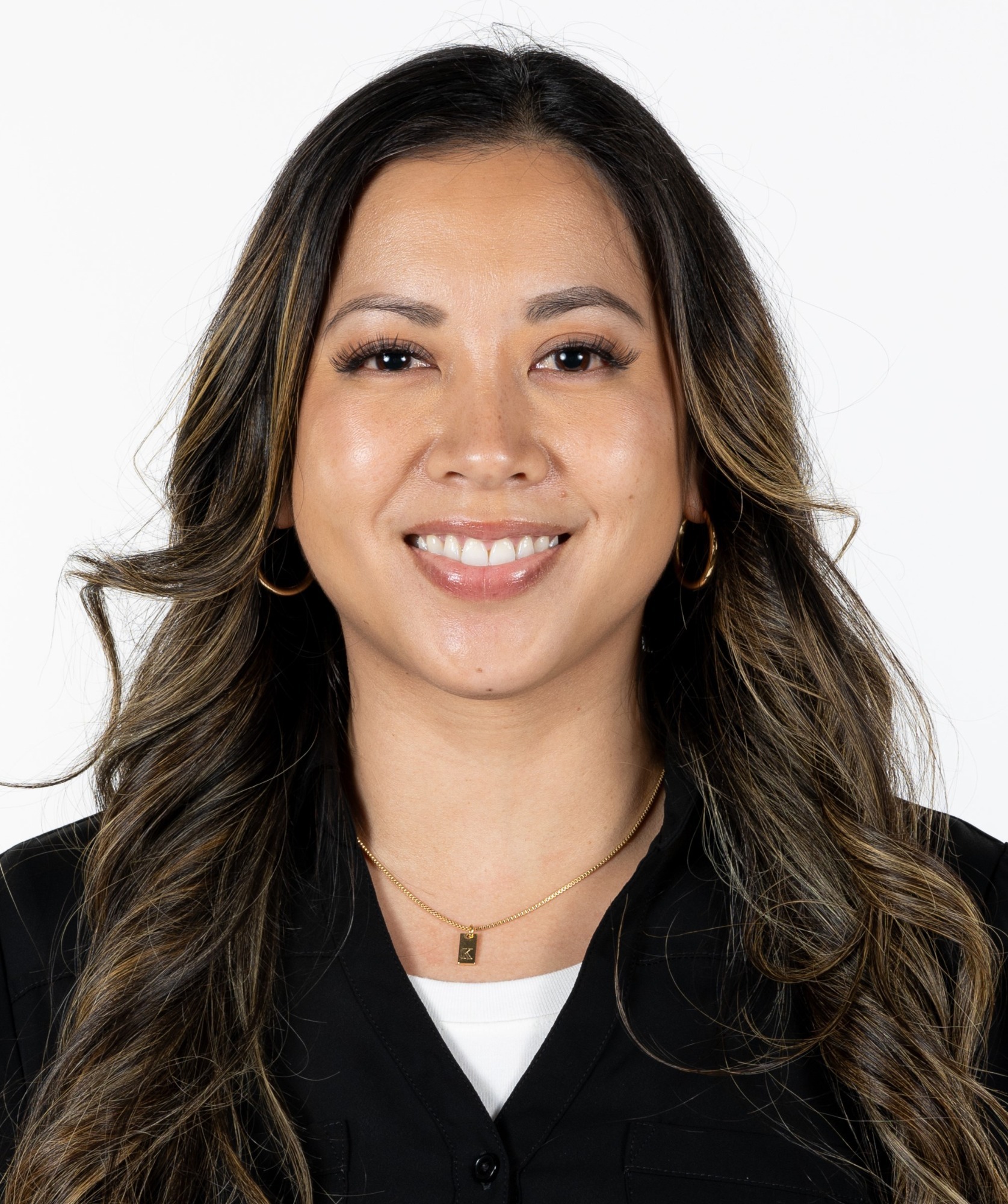 Kim Tolentino Headshot