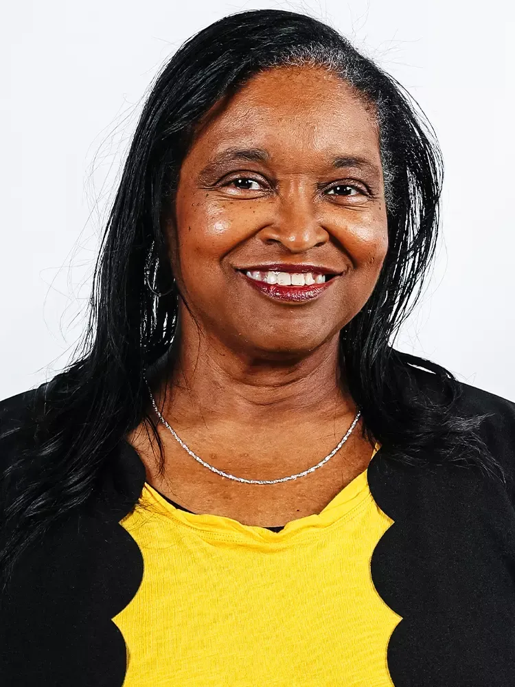 Toni Hayes 2025-26 Headshot