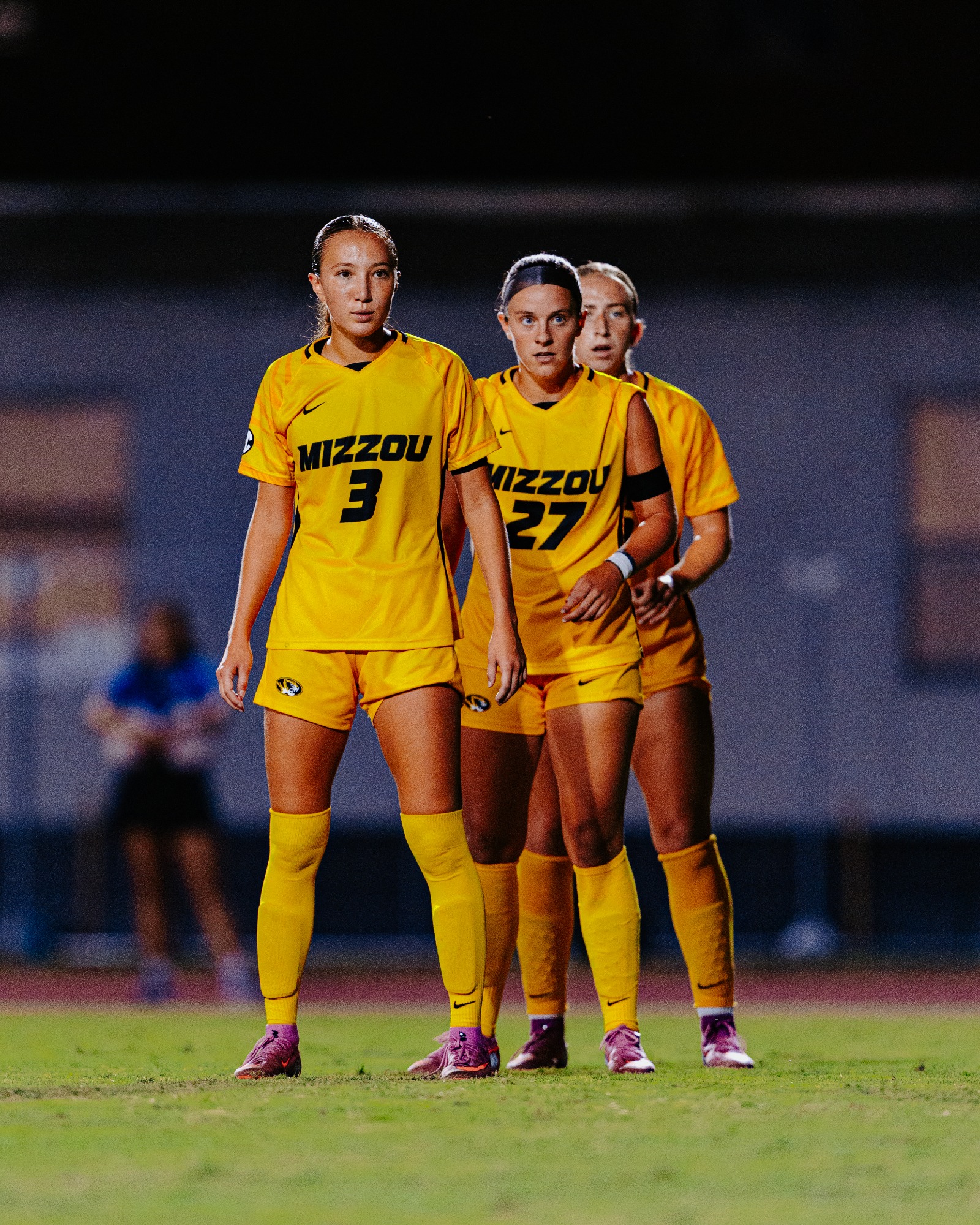 Mizzou Tigers preparing for a free kick during the team's game at Memphis on Thursday, August 28, 2025.