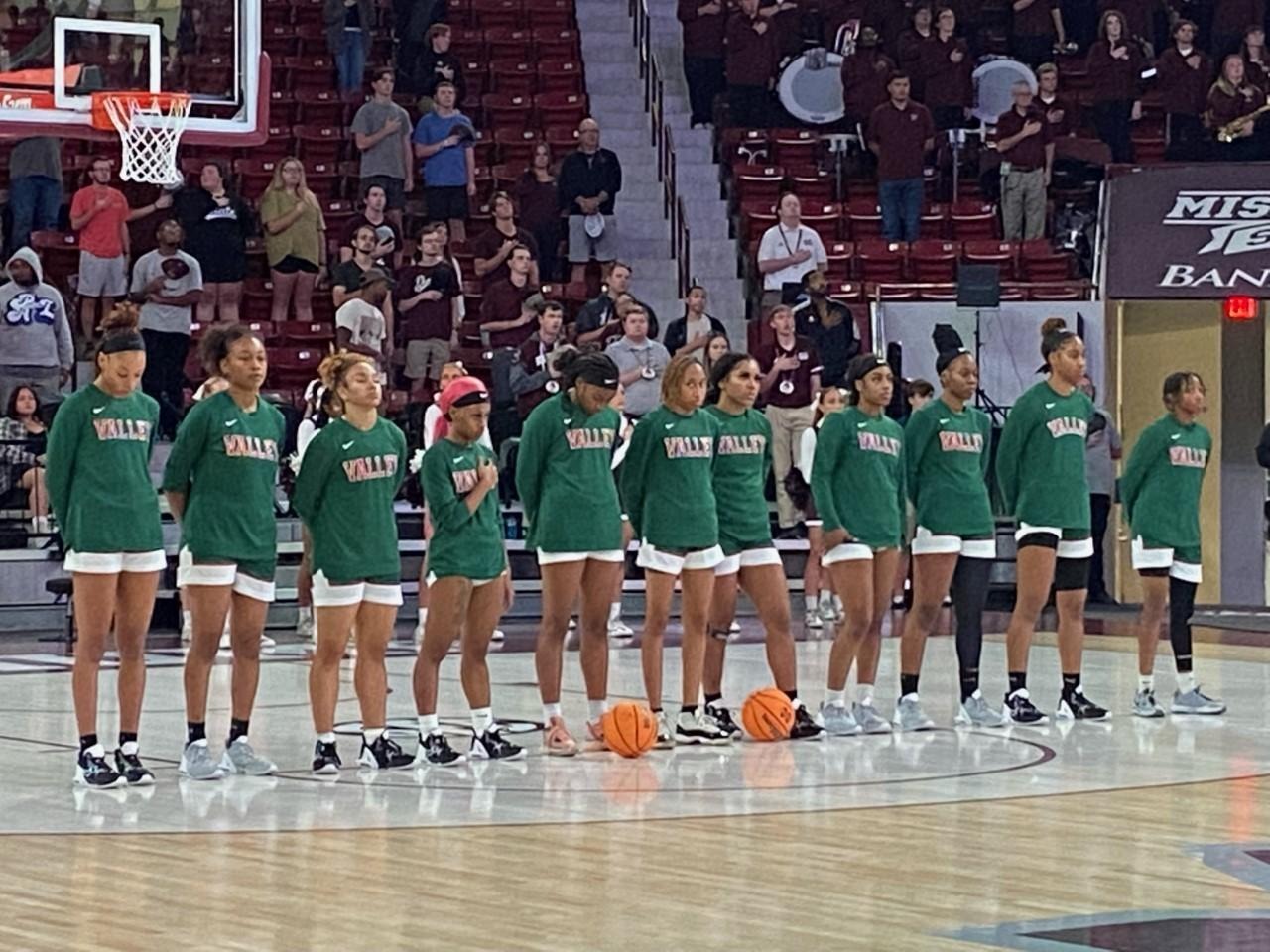 Devilettes Pulls Away from New Orleans in Overtime Mississippi Valley