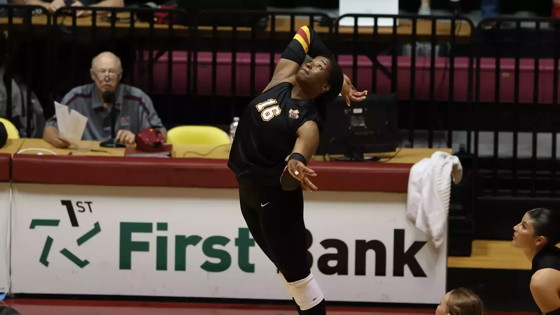 25_10_10_VB_OC_M_Fields (2)