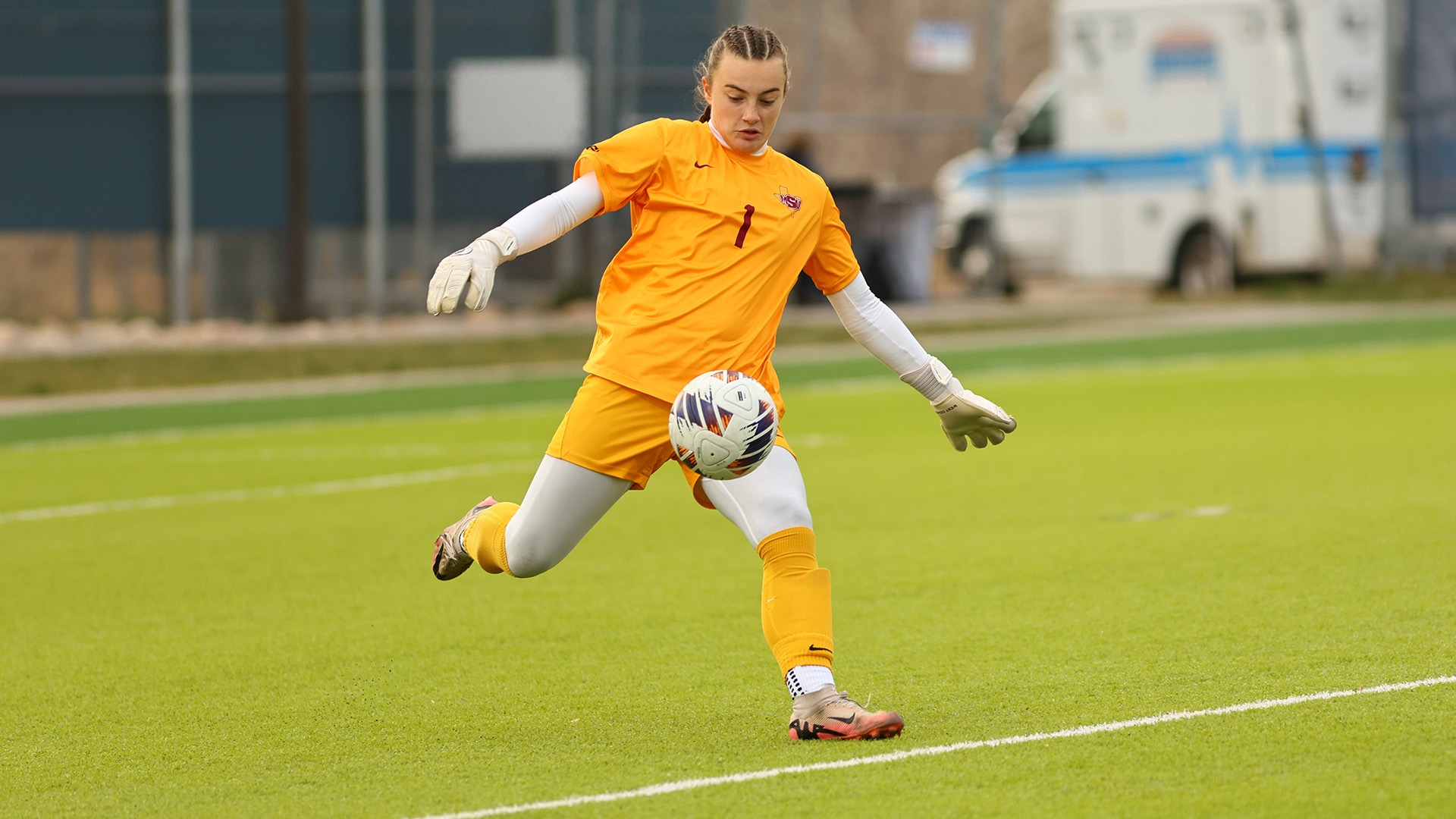 25_11_21_WS_UCCS_Short (2)