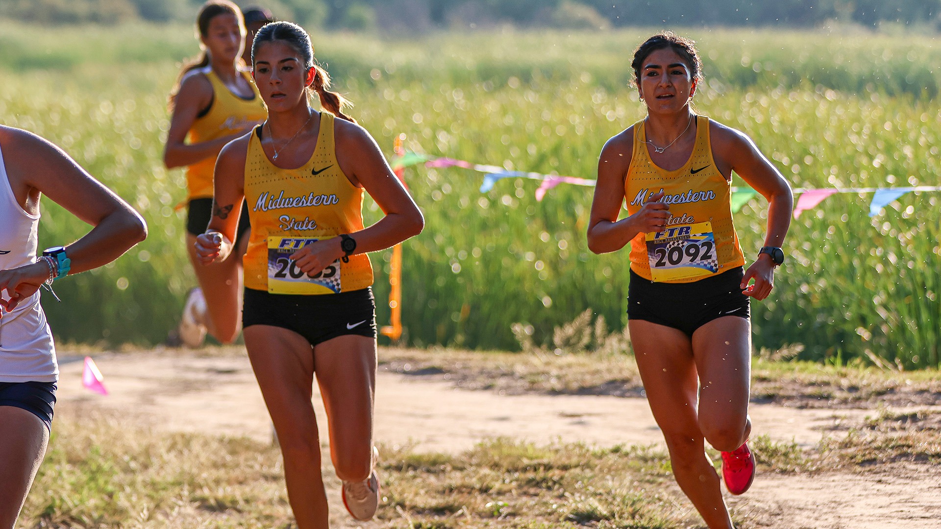 25_9_11_WXC_Mustang_Invite_Hernandez_Perez (1)