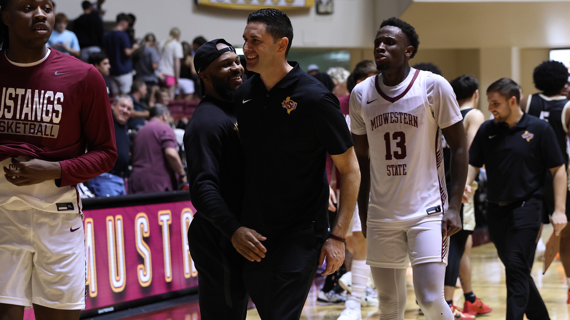 25_11_14_MBB_UCCS_Trilli (1)