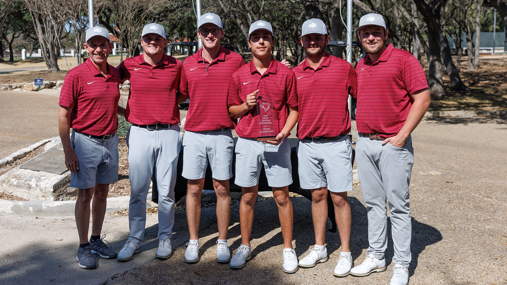 26_2_17_MGOLF_StMU_Team (1)