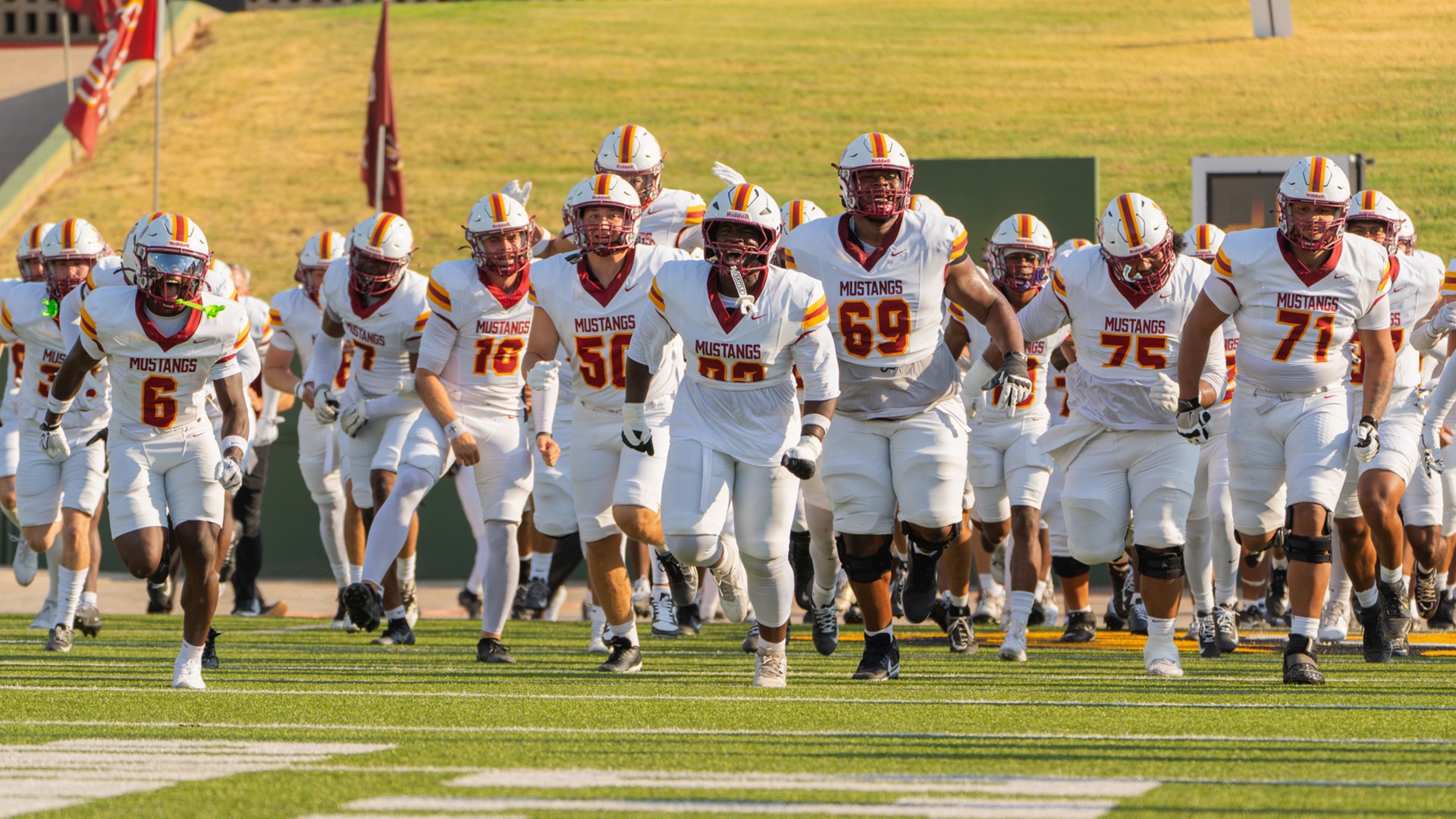 8_29_FB_MSSU_Team (1)
