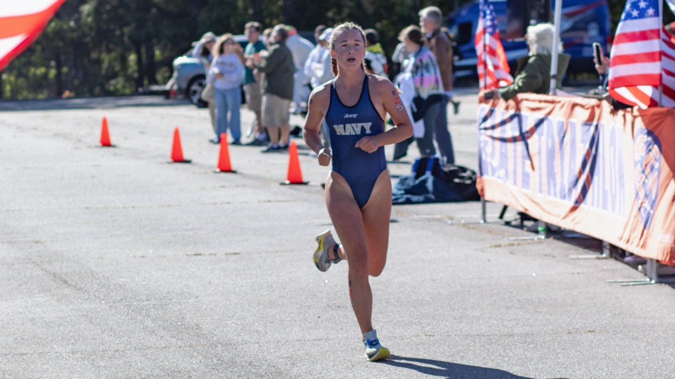 Dylan Cashin Running at the 2026 NCAA East Regional Qualifier
