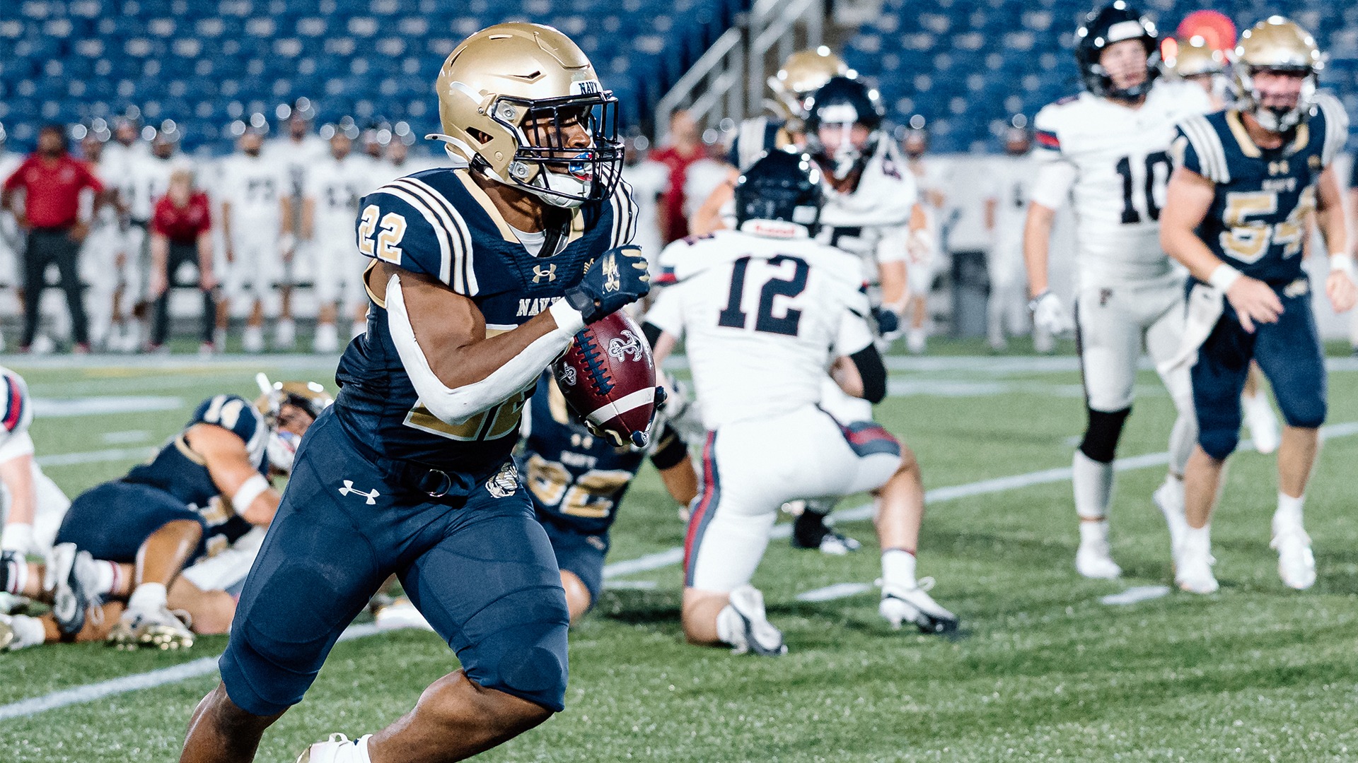 Broderick Freeman rushing against Penn