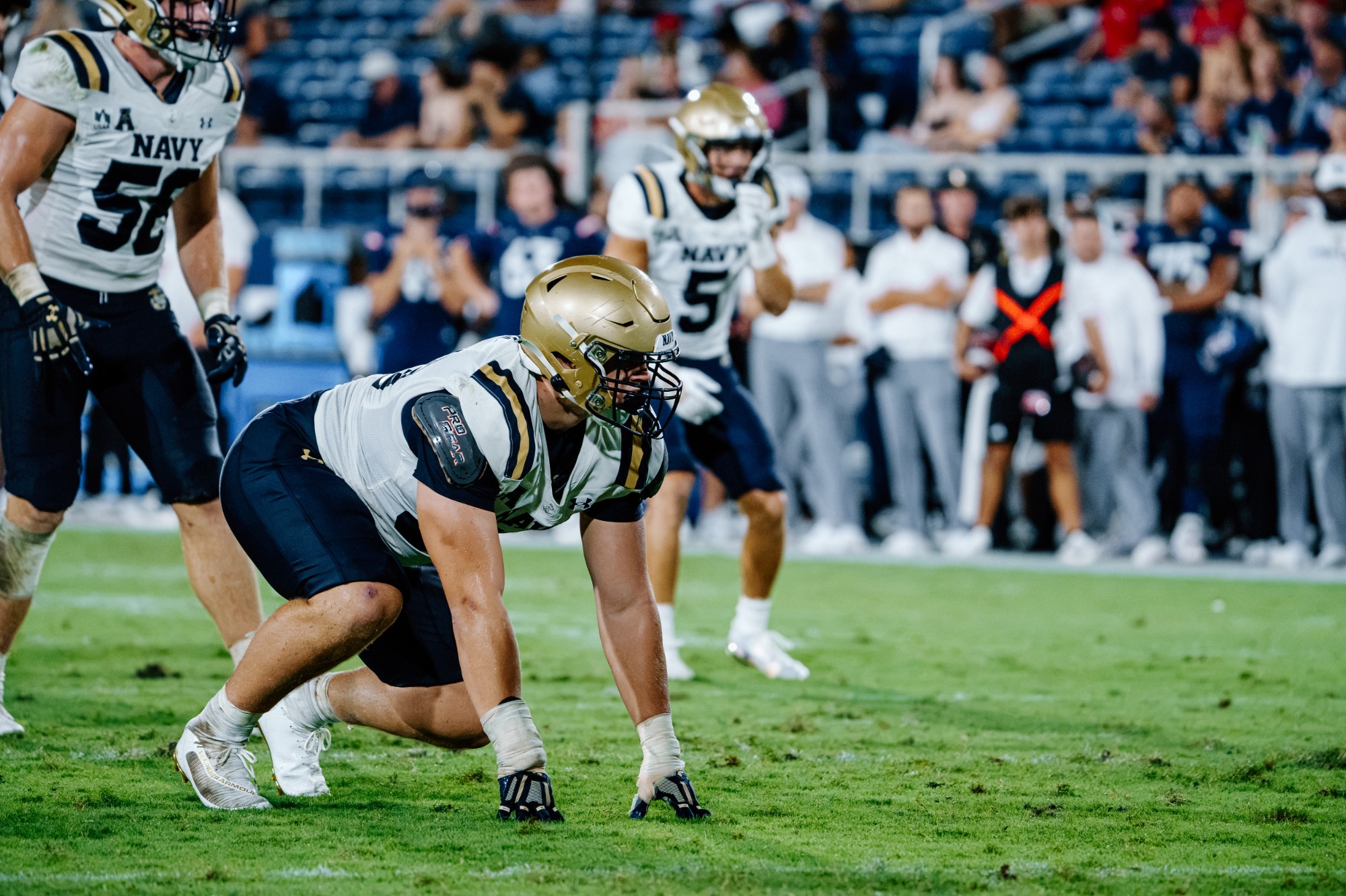 Griffen Willis gets ready to explode off the ball against FAU