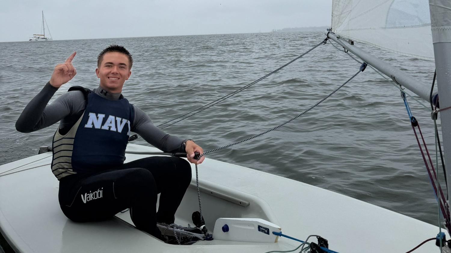 Navy freshman Cole Fanchi wins the 2026 MAISA Open Singlehanded Championship for the Carl Van Duyne Trophy on Oct. 4, 2026