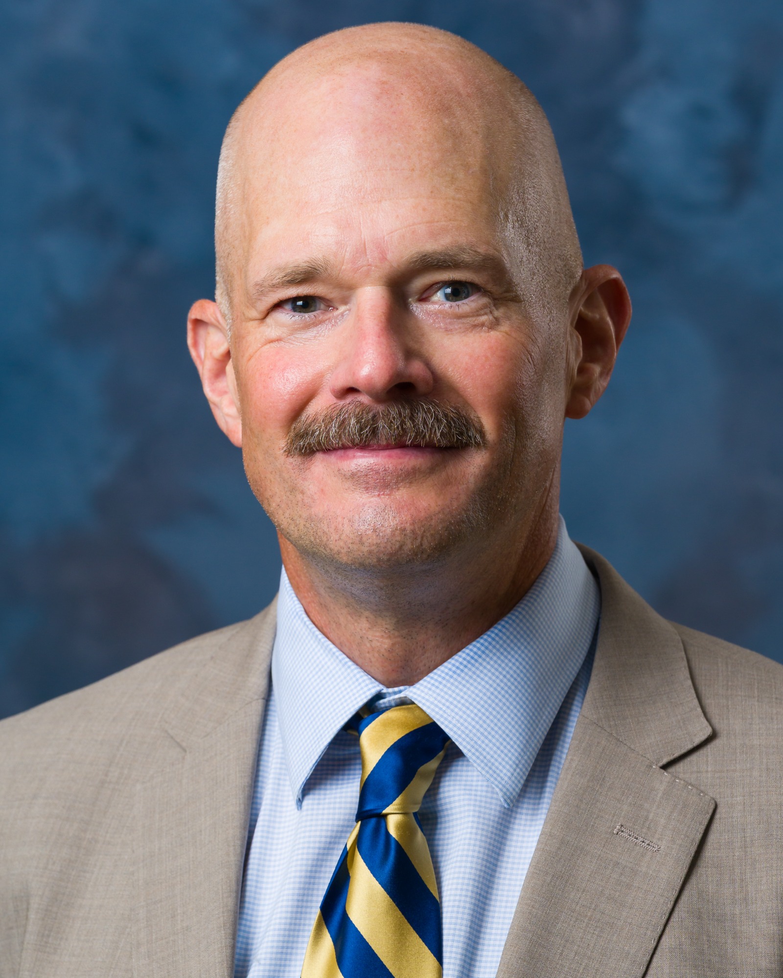Headshot of Shawn Bagnall
