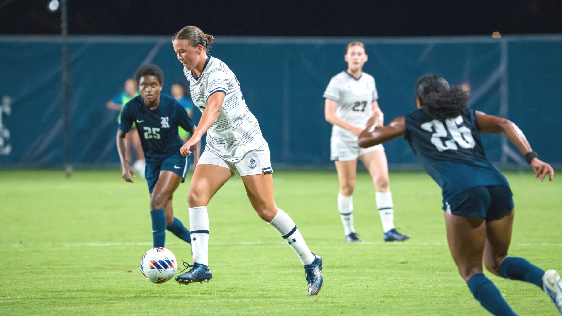 Margo Pritchard dribbles against Rice University