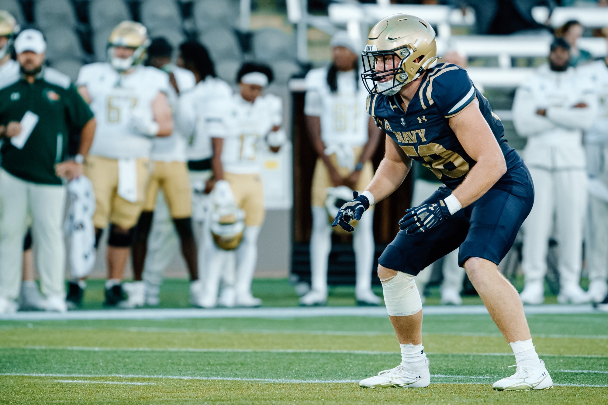 Coleman Cauley gets in his stance and is ready for the next play against UAB