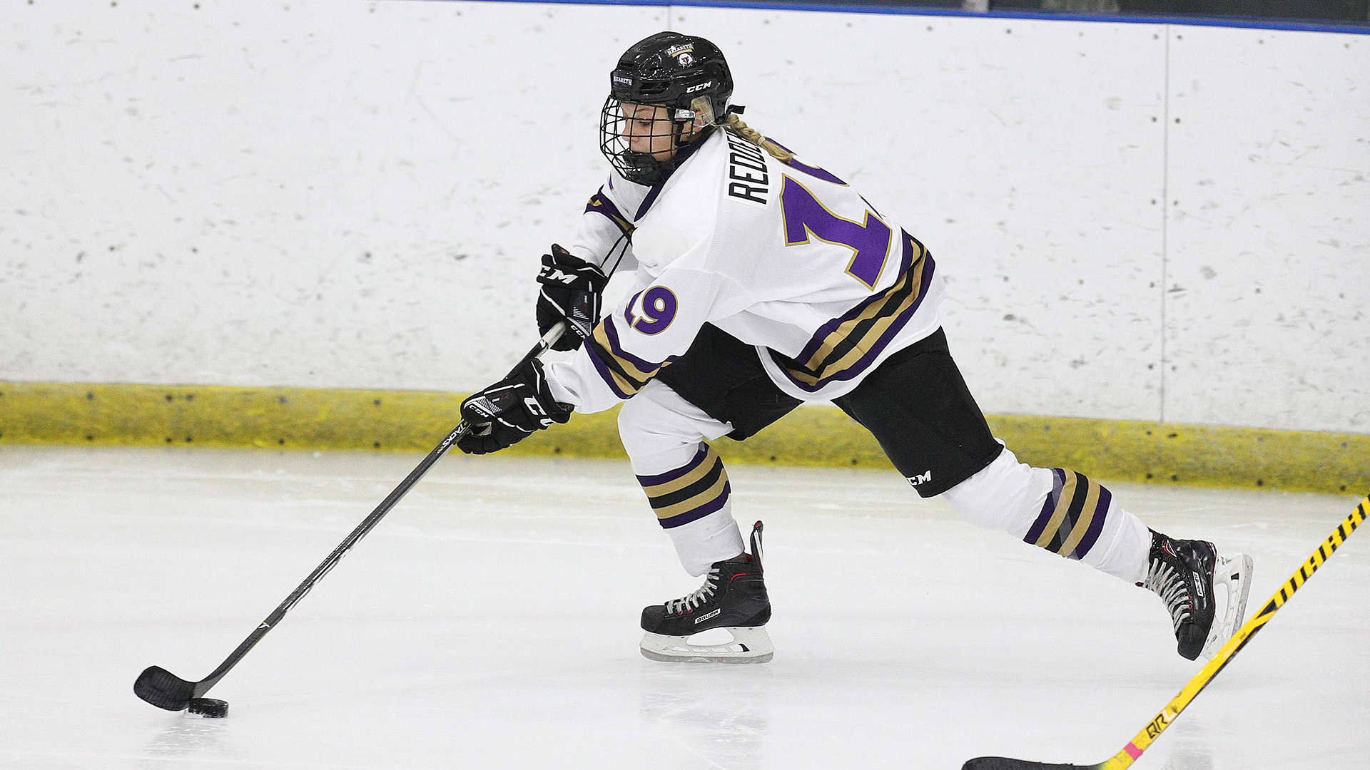 Hailey Redders 202122 Women's Ice Hockey Nazareth University