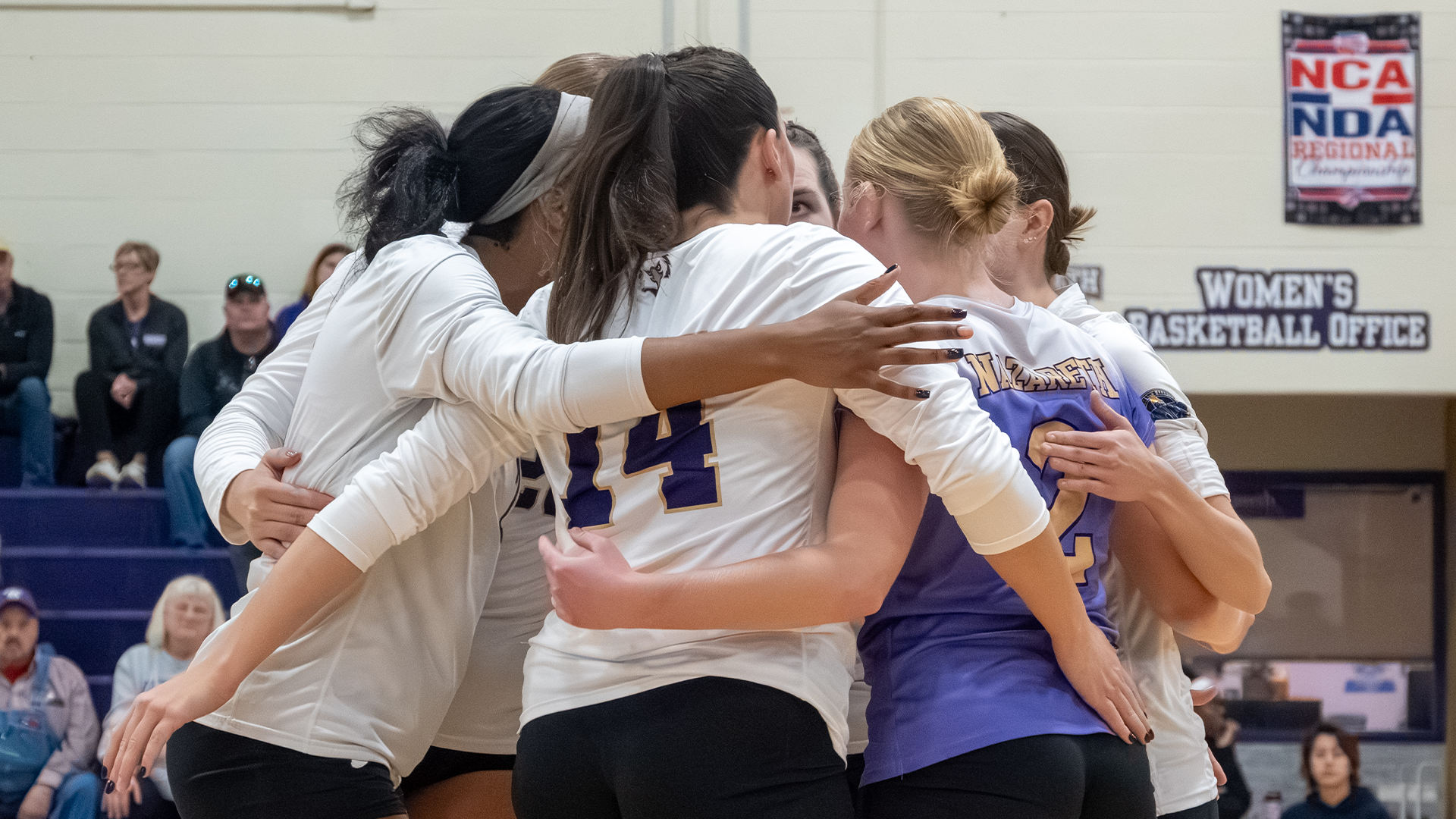 VB huddle 