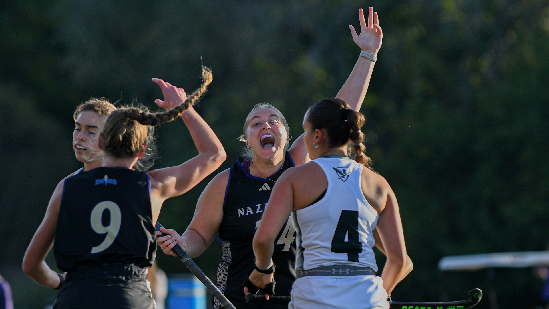 Hannah Janes celebrating goal 