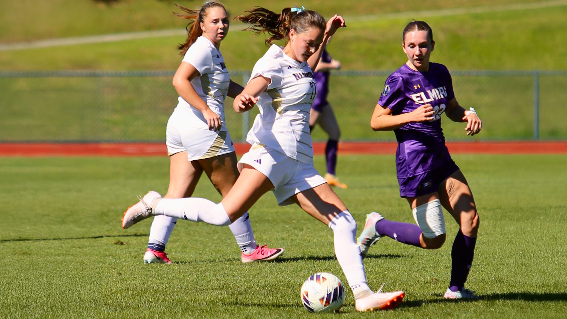 Lott-Diamond kicking vs. Elmira 