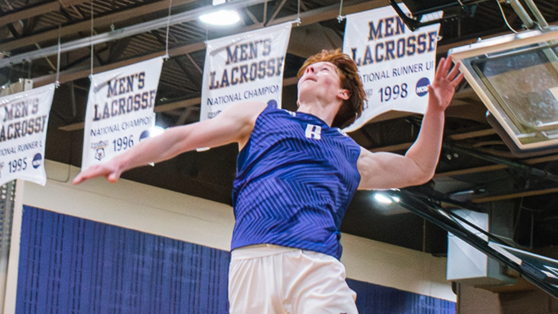 Sean Frawley serving vs Fisher 