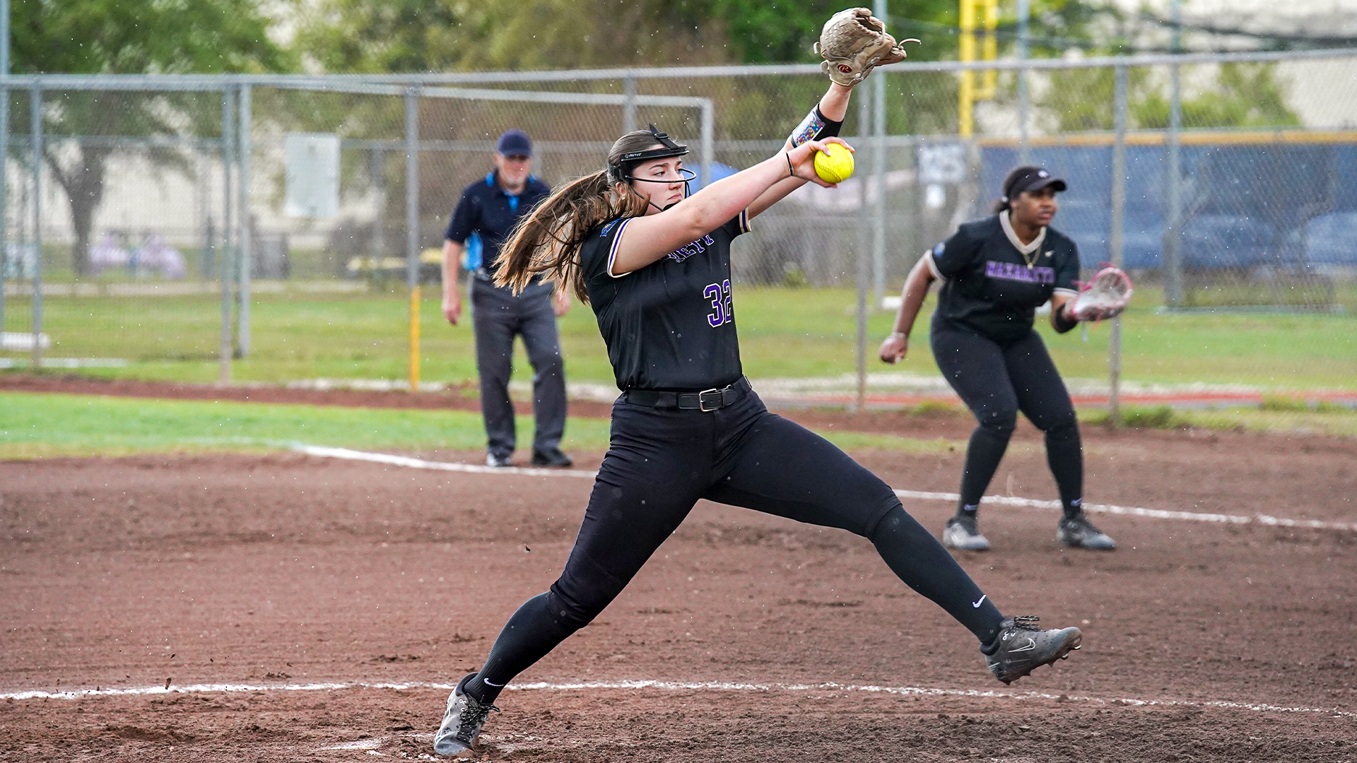 Amanda Linnenbrink pitching against Edgewood