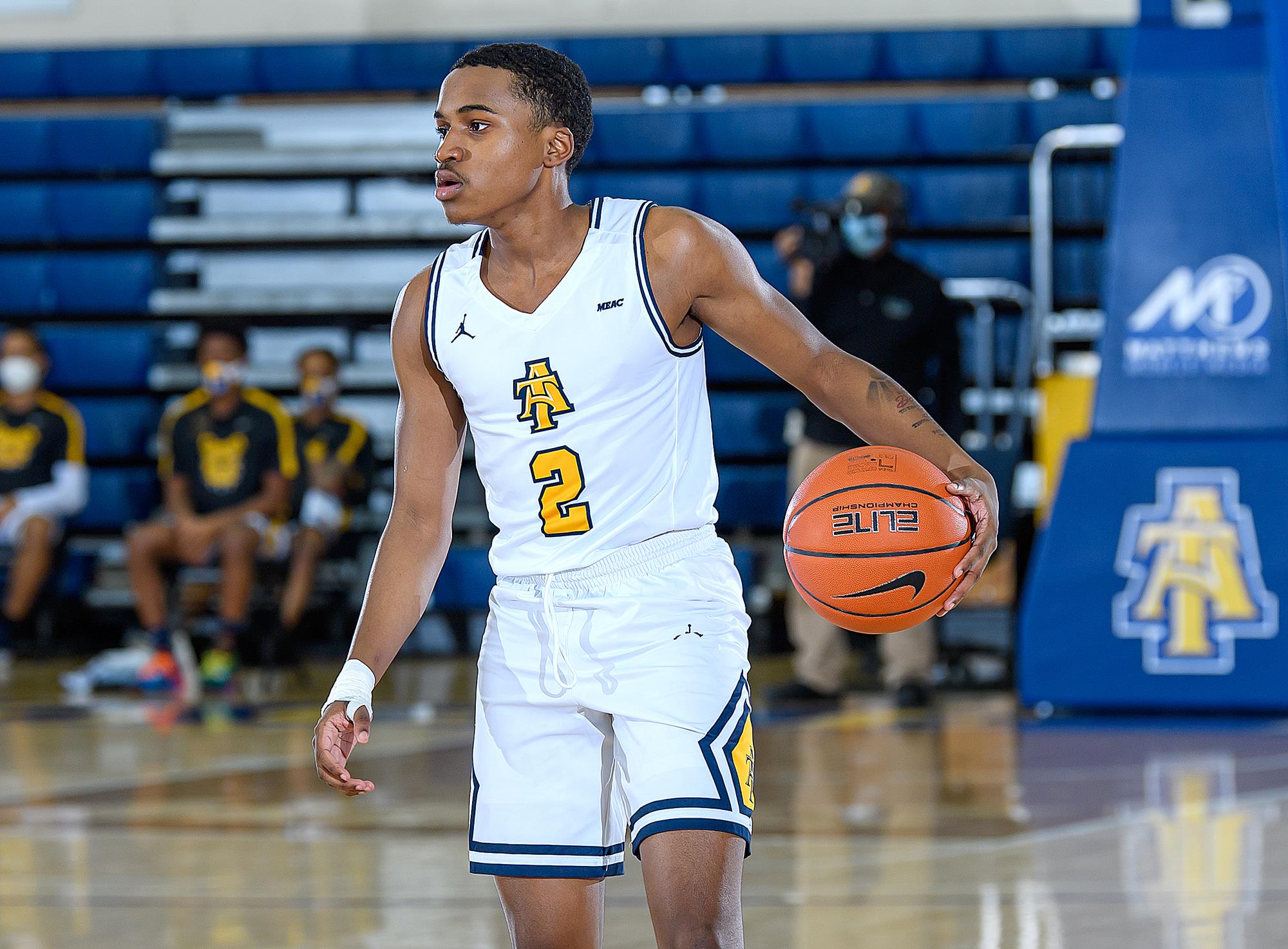 A&T MBB Keeps Routine, Blows Out Carver North Carolina A&T