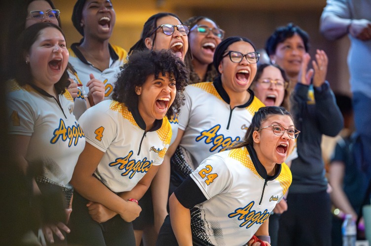 90006_2026 BowlingShip