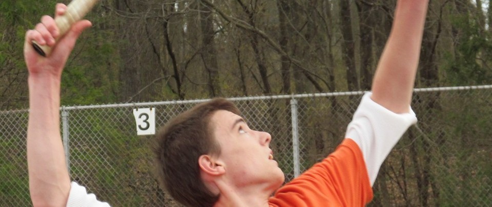 Tennis Male serve