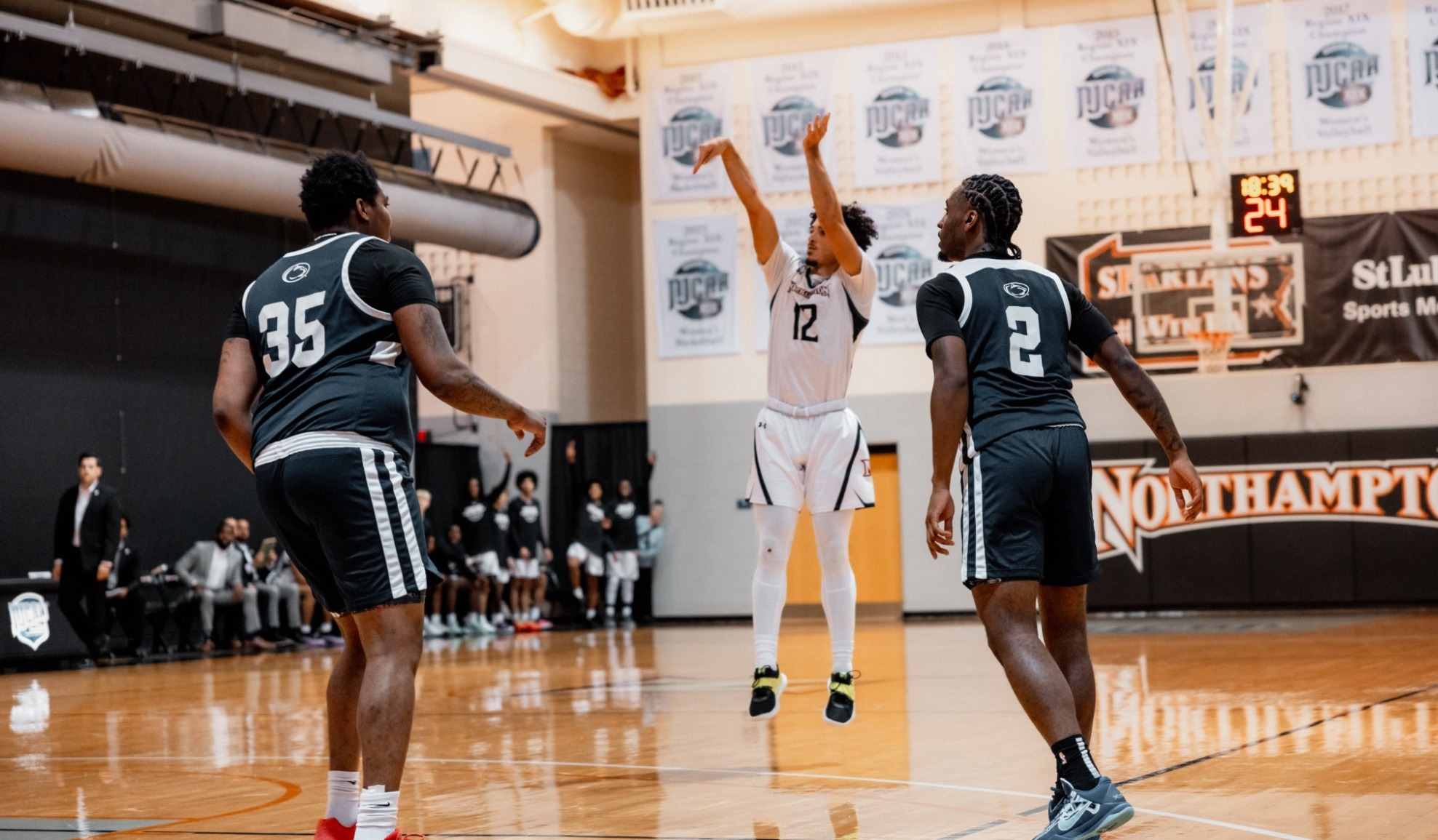 Tillet jumpshot