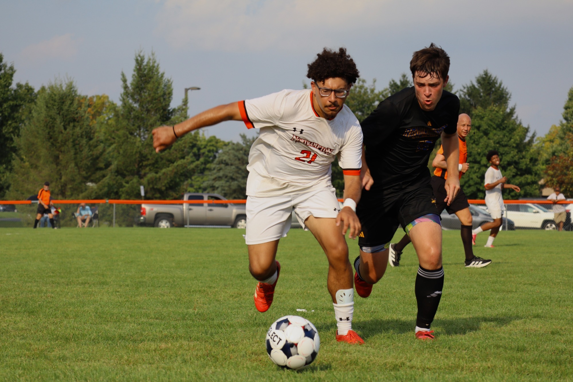 Andres Gutierrez battling for loose ball
