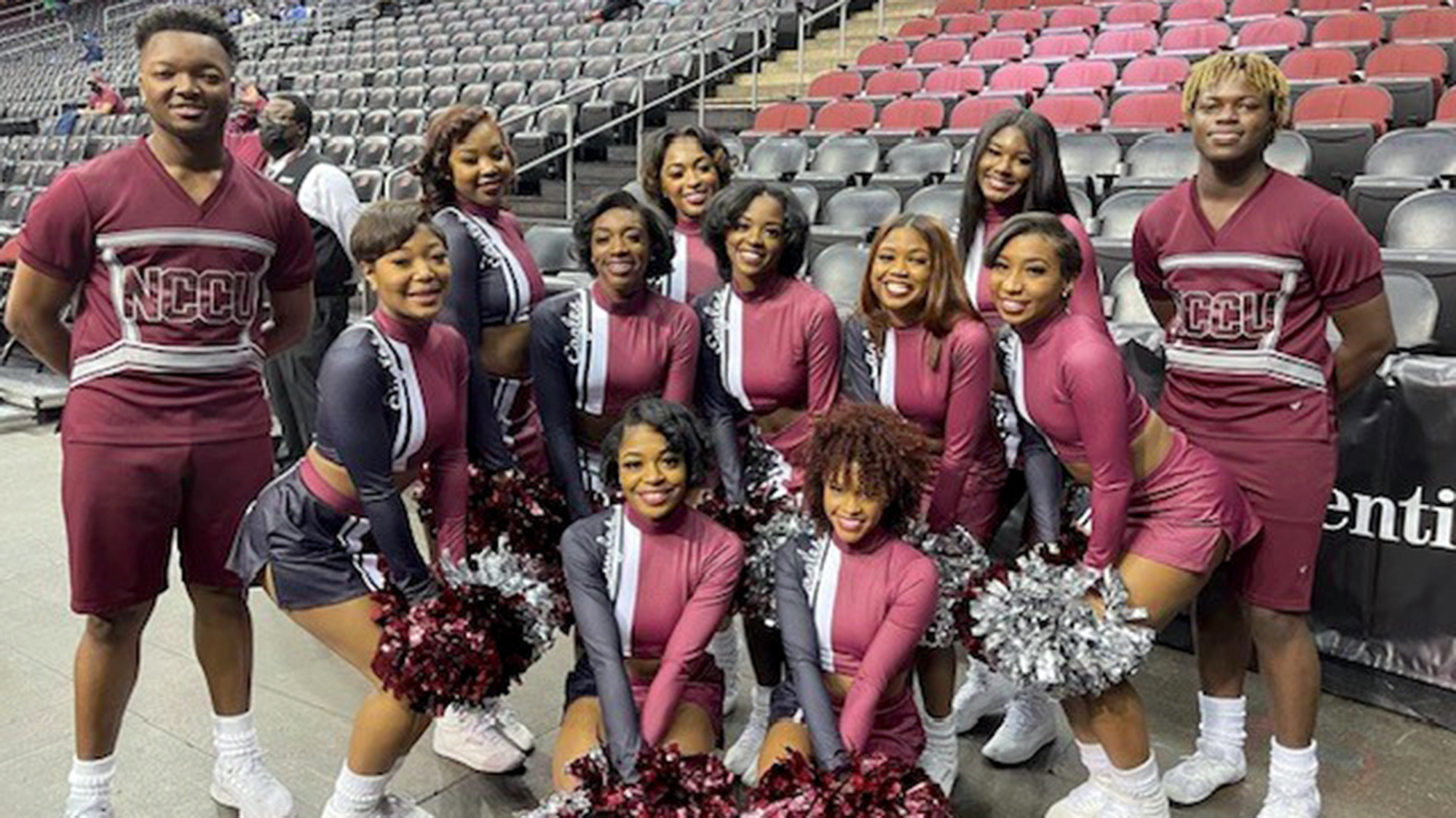 Cheerleaders 2021-22