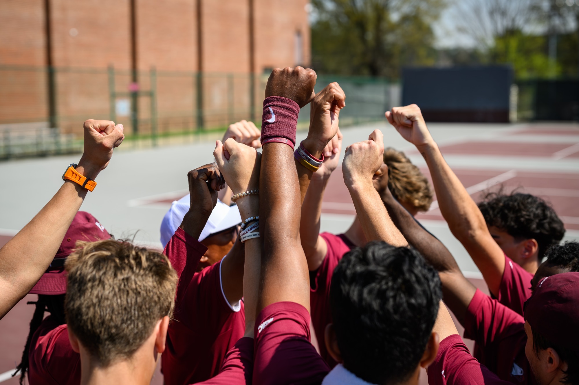Mens_Tennis_Huddle - 2026