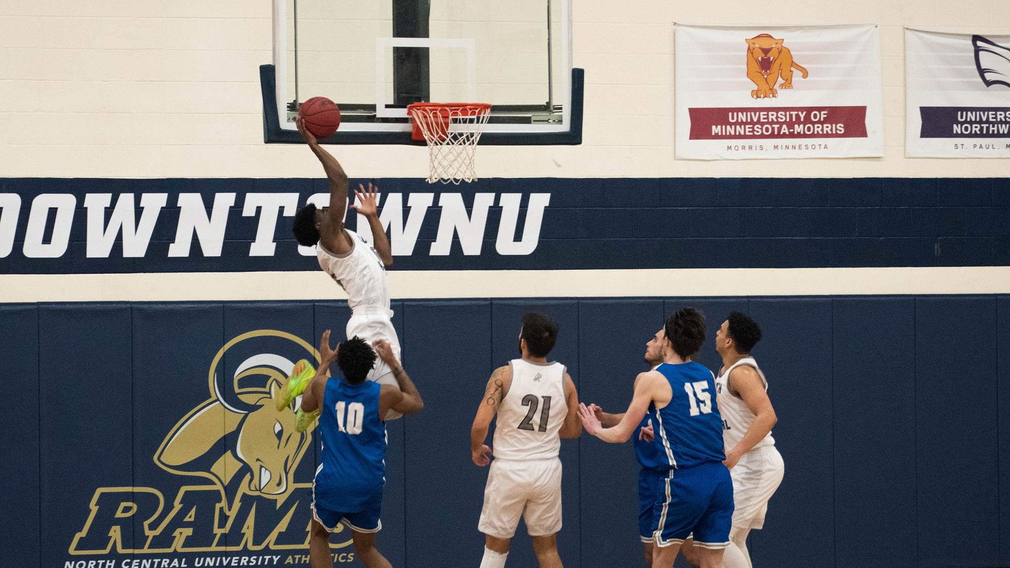 North Central cruises to victory over Finlandia North Central