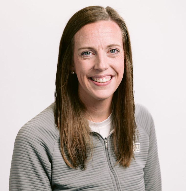 Katie Dewitt Headshot