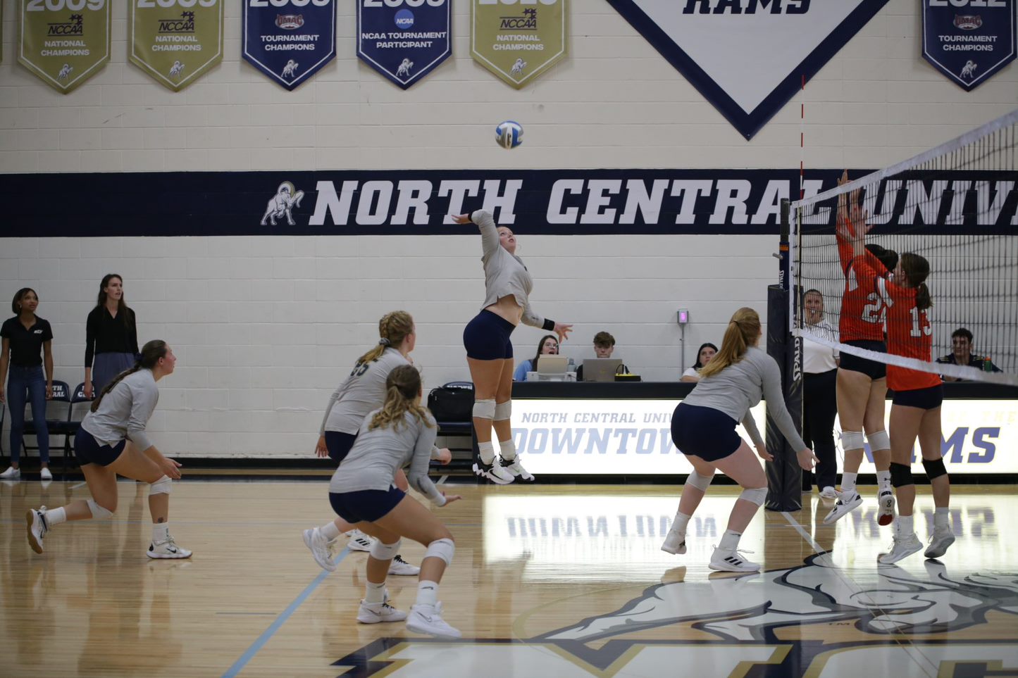 Volleyball makes a strong effort against Minnesota Morris North
