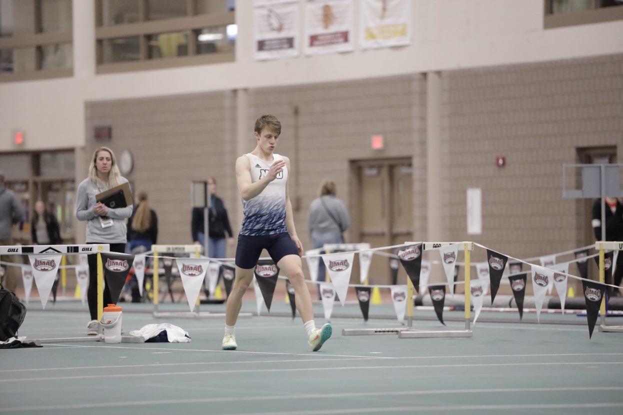 Track and Field Starts Outdoor Season at the Tomcat Invitational