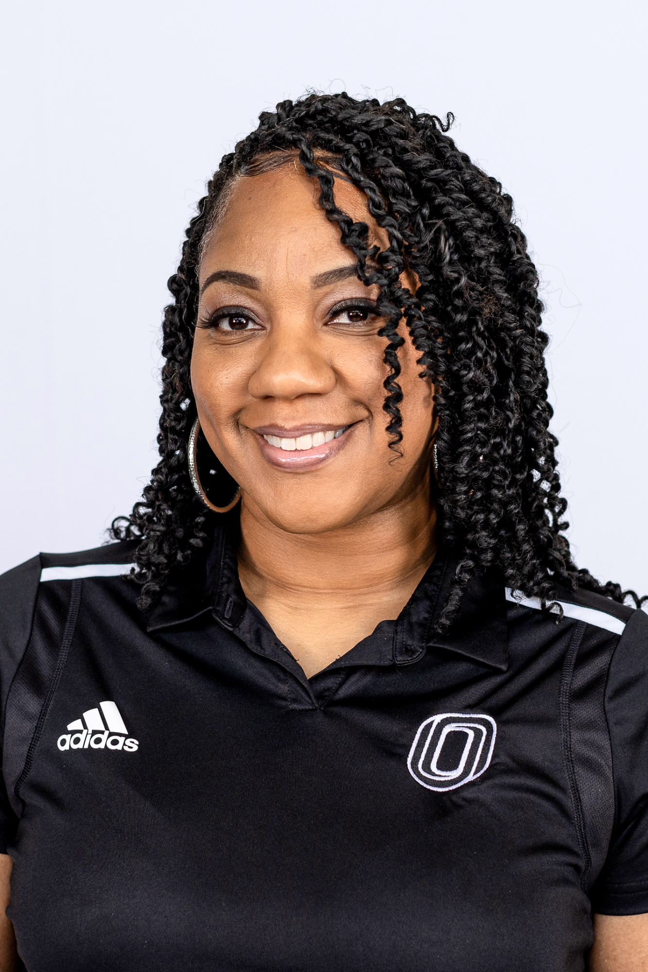RONEE PLEASANT HEADSHOT