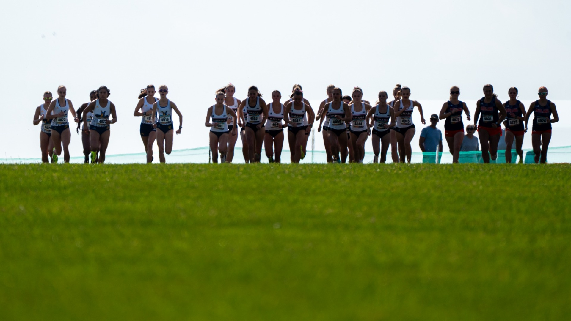 Cross Country team start