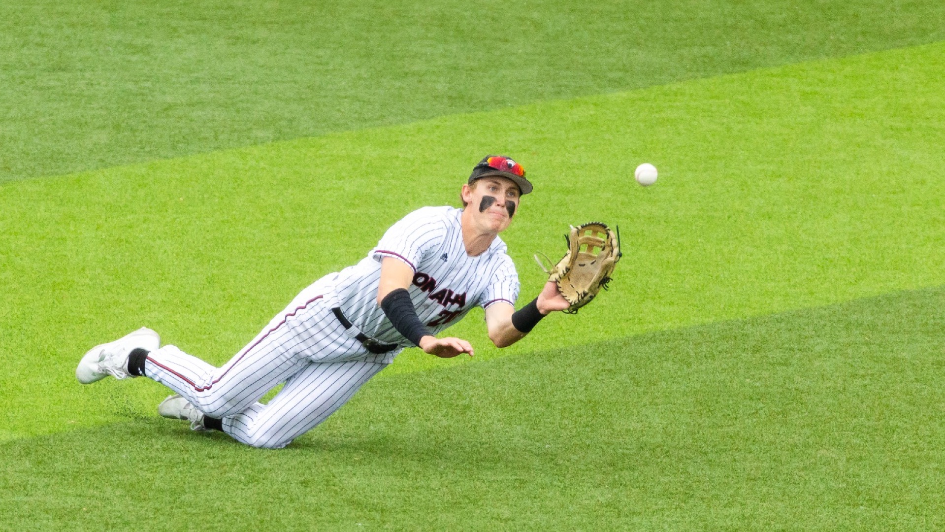 Jackson Trout makes diving catch vs ORU