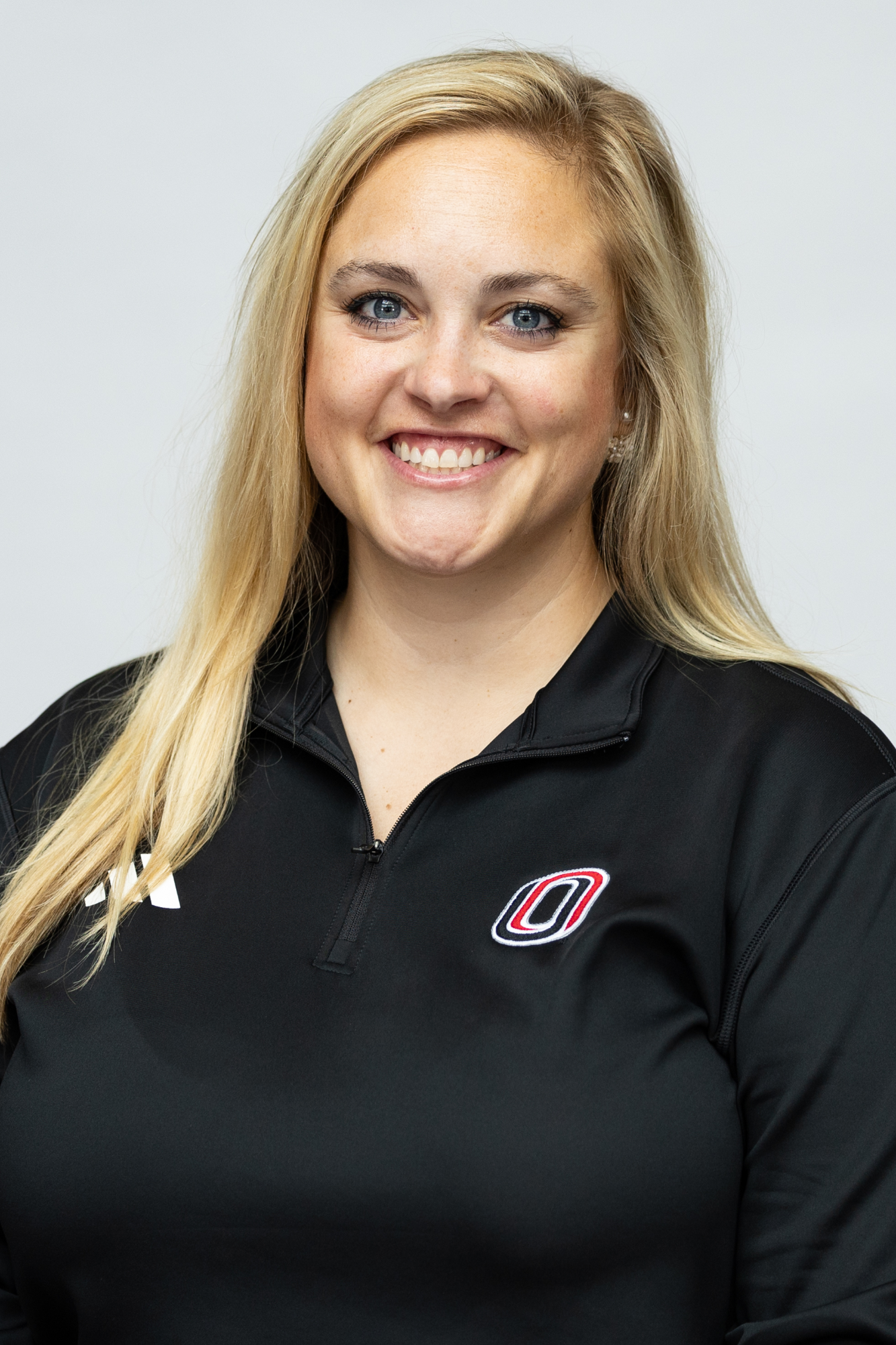 Ashley Petak Headshot 2025