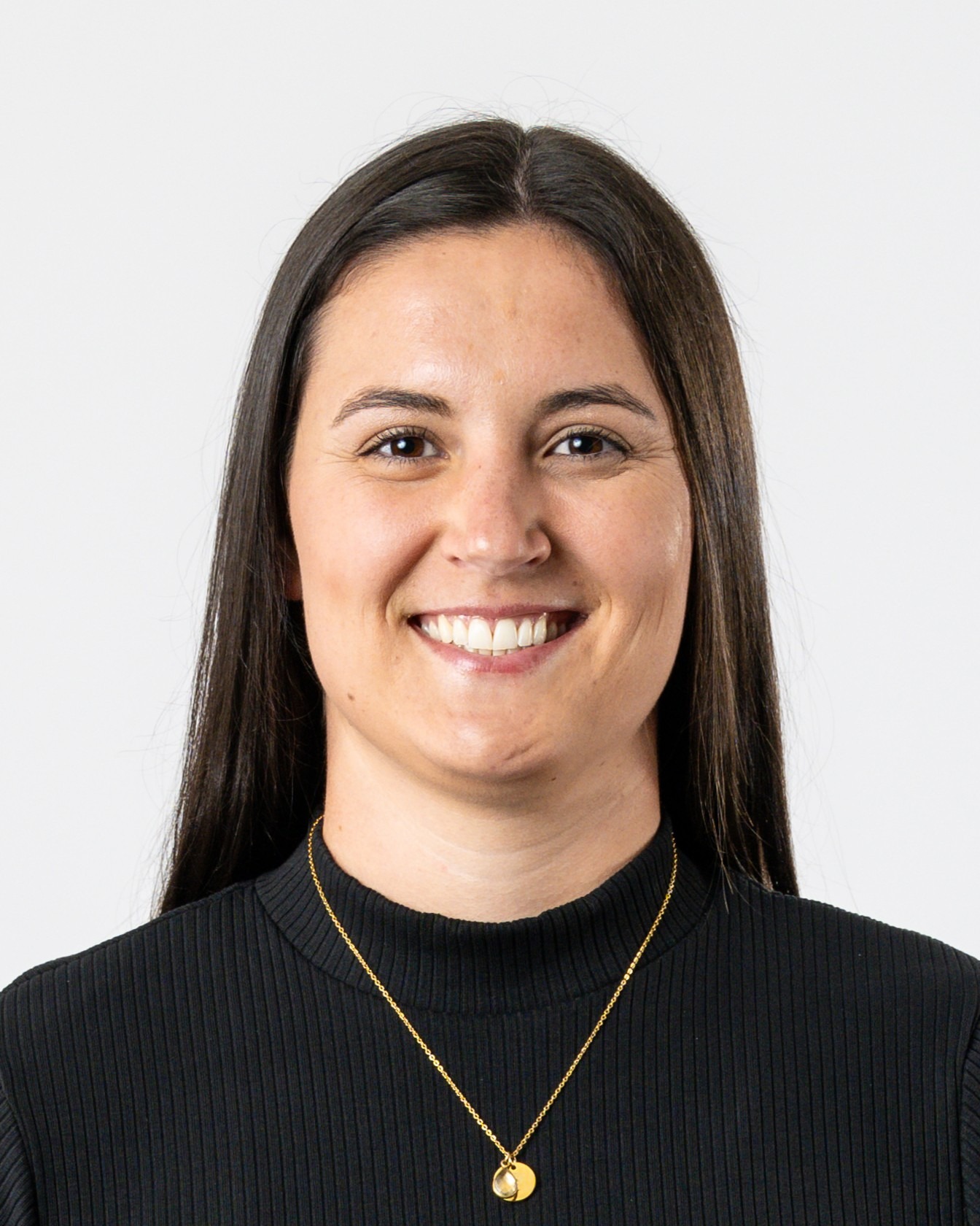 Annalese Lamke Headshot