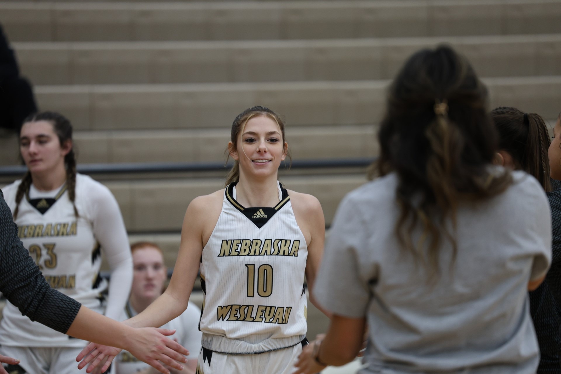 Women's Basketball Midland to Snyder Arena on Saturday