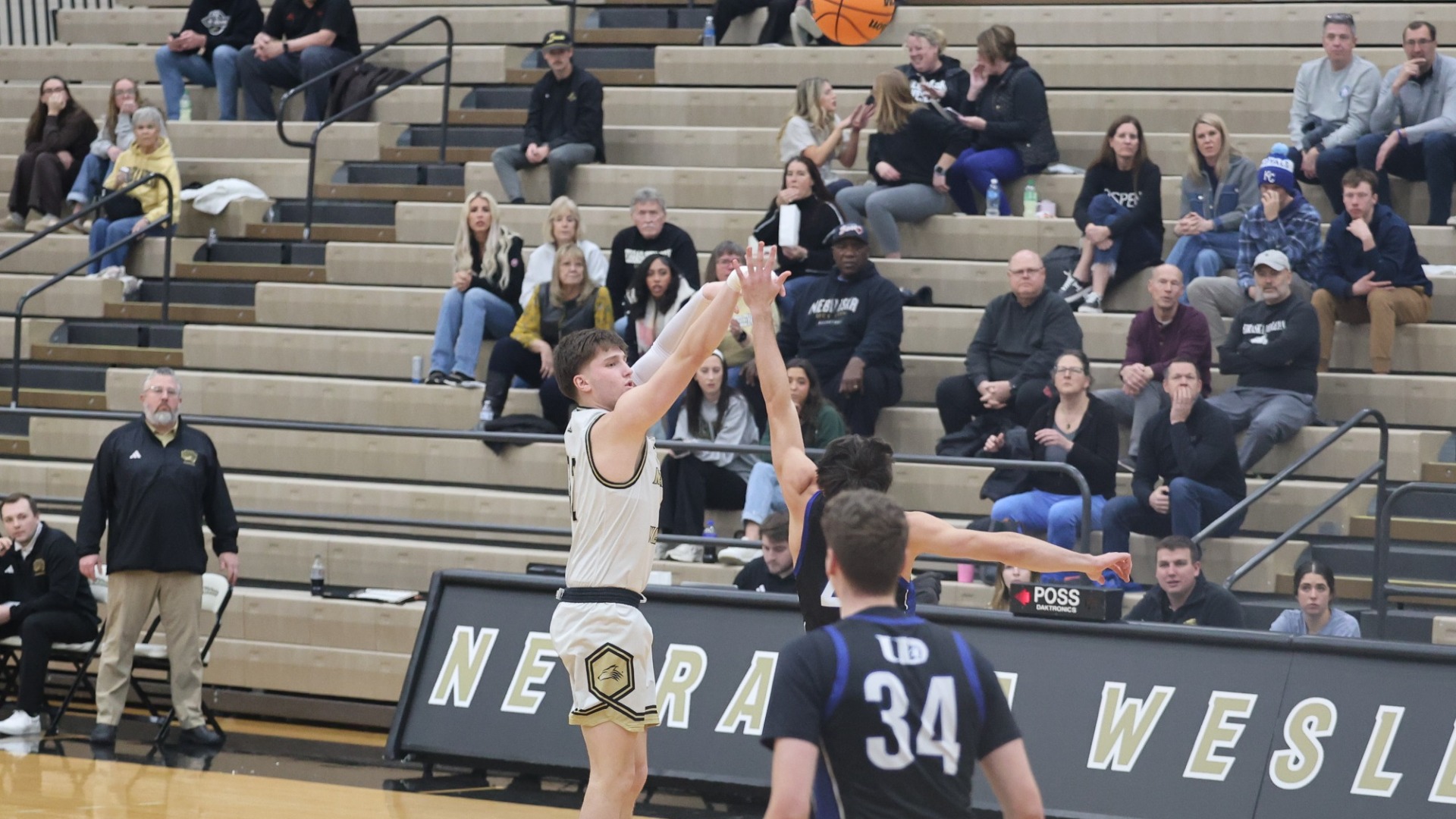 Neal Mosser launches a shot from deep