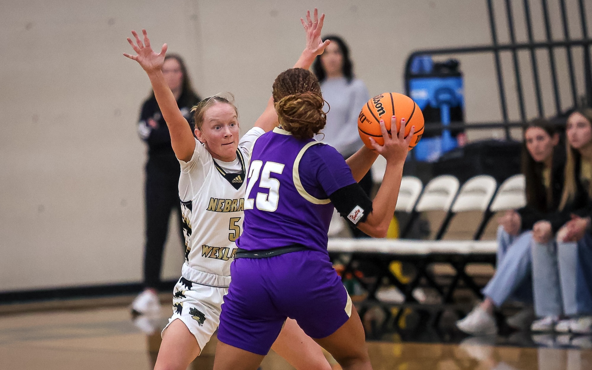 Peyton Tritz defends a Loras offender