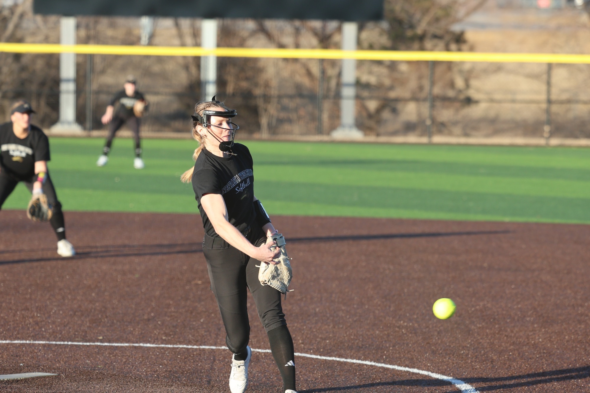 Eva Fahrnbruch pitches a ball against SCC