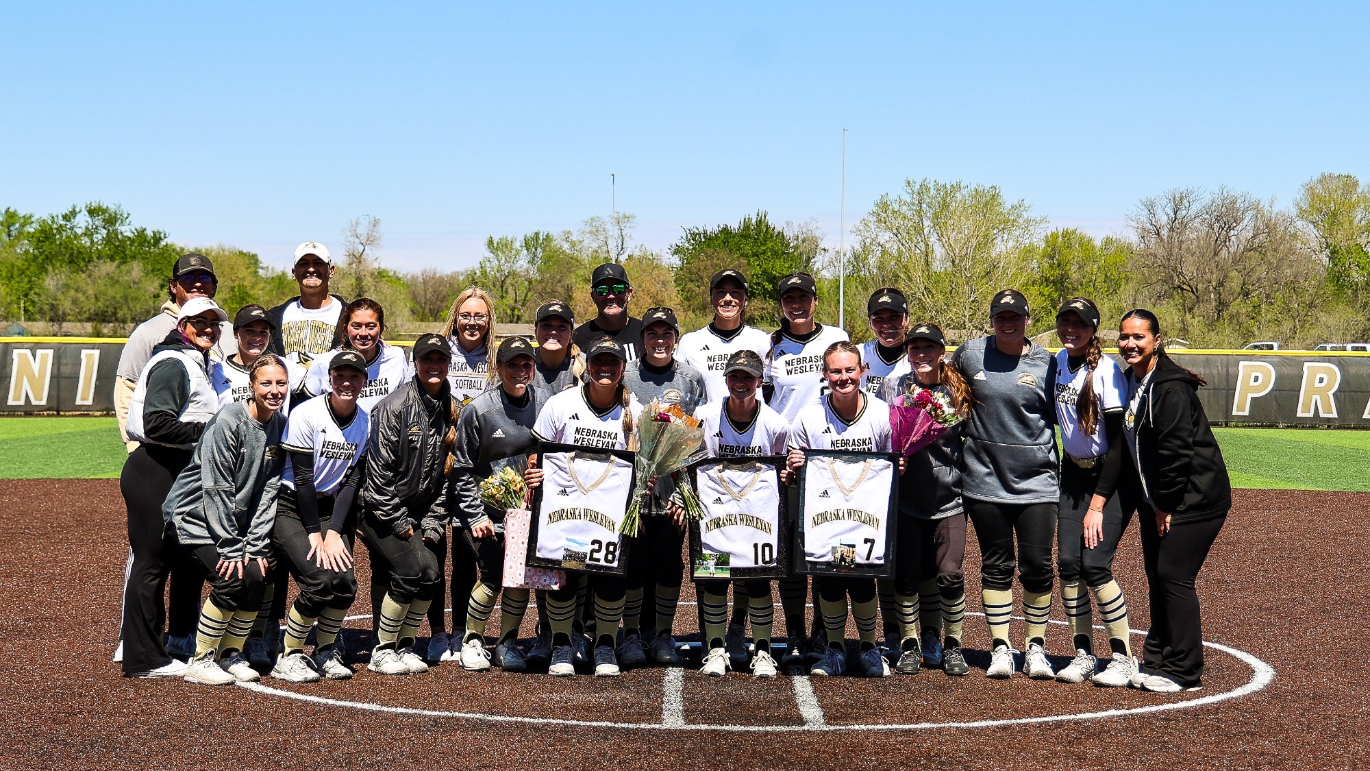 Softball Senior Day 2026 posed photo